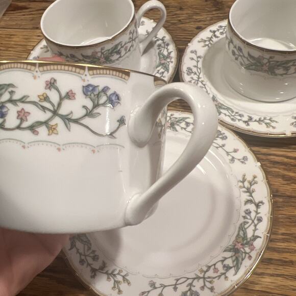 Farberware Wellesley Katherine Babanovsky 1996 Cups & Saucers SET OF 3! Exc! - Picture 8 of 11